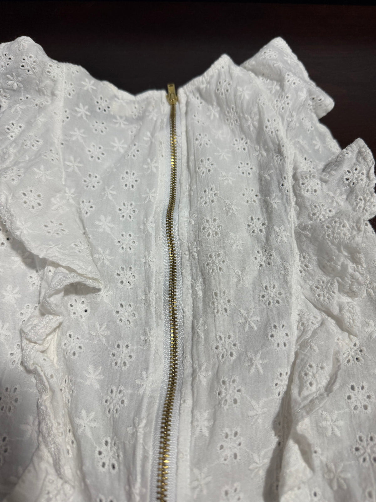 77 - Kidpik sz 6 White Eyelet Gold zip shirt
