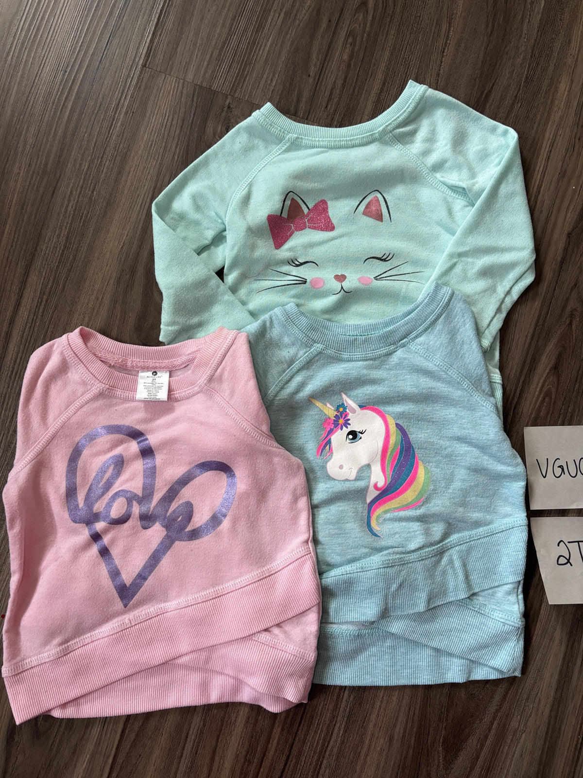 #138 - 2T VGUC (3) Lightweight Sweatshirts (love, unicorn, cat)