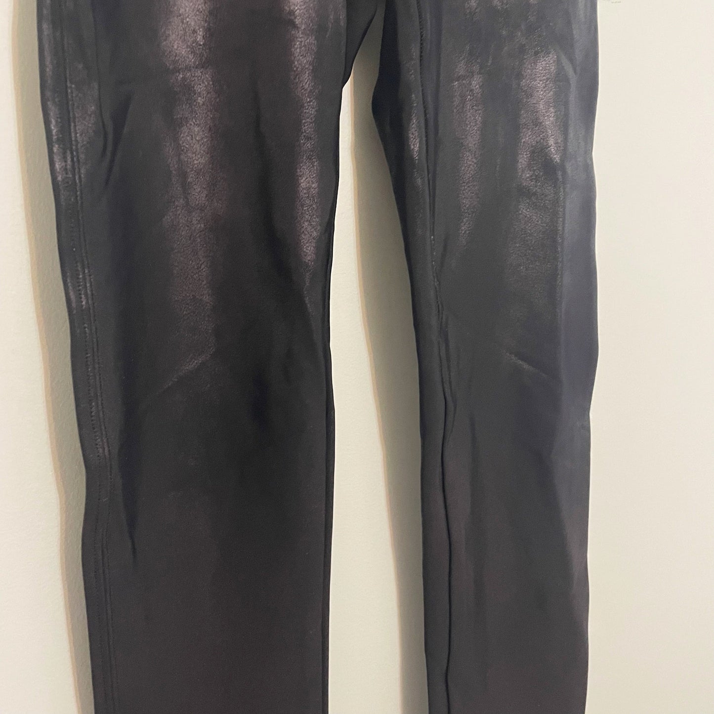 #118 | Size M | Spanx Women's Faux Leather Leggings