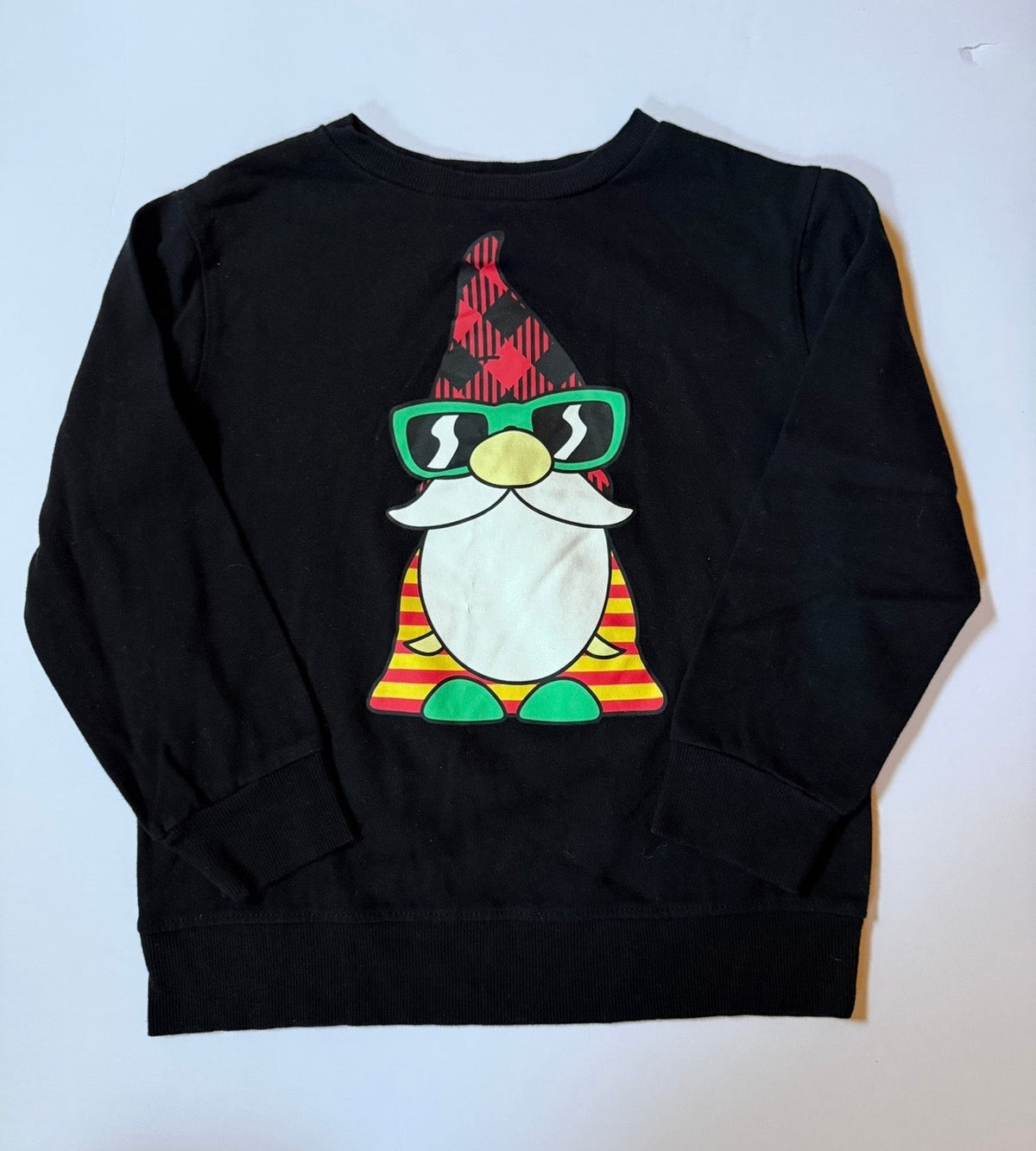 #41 | REDUCED 8 Christmas Gnome Sweatshirt, girls
