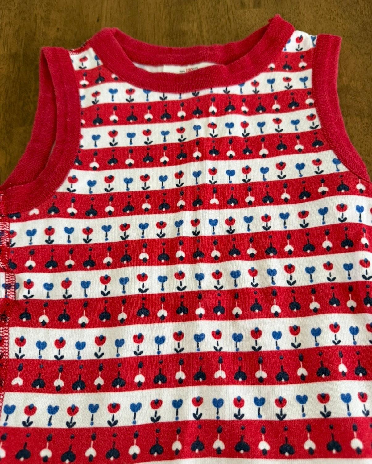 *reduced* #117, Girls 4T, Hanna Andersson red flower pajama set, VGUC