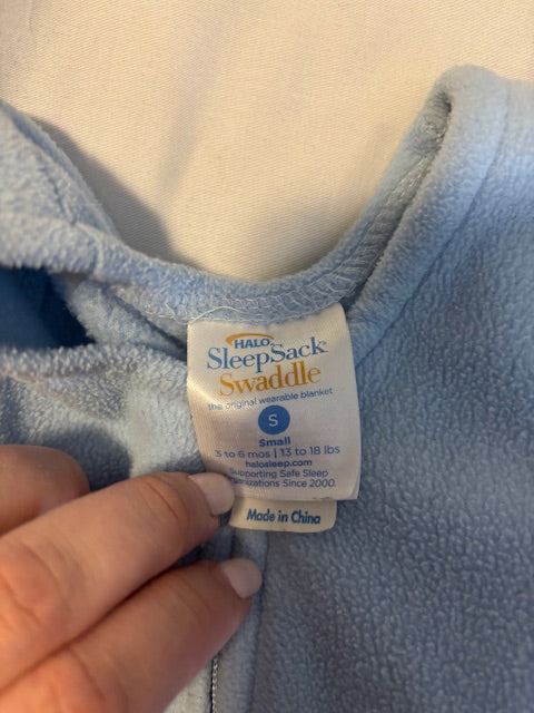 #210 Halo SleepSack Swaddle Size Small (13-18 pounds), 3 sleep sacks included