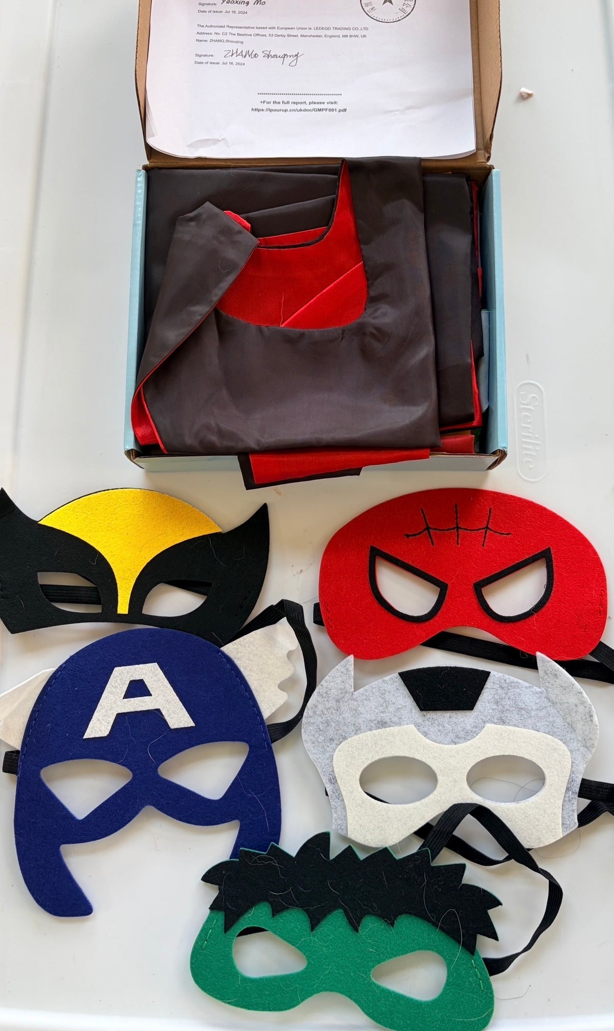 #35 Set of superhero capes and masks