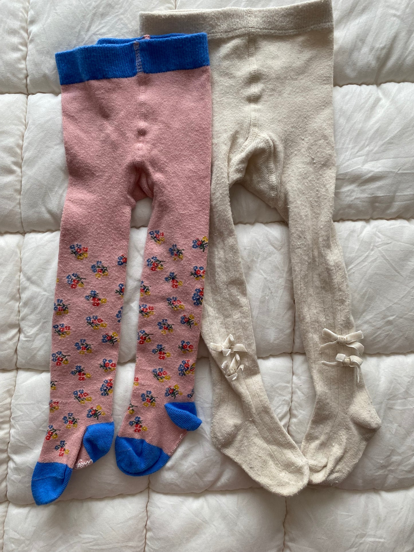 Seller 64 set of 2 girls tights size 6-12