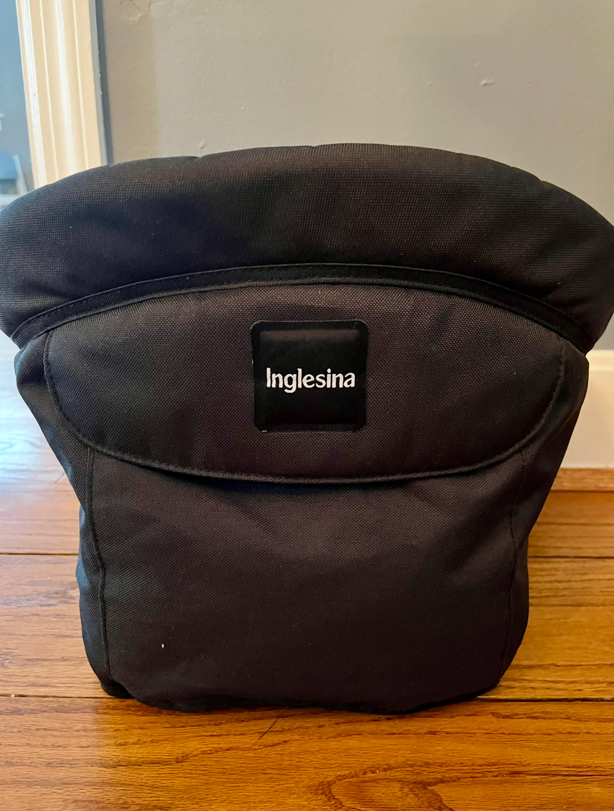 #173-Inglesina table chair and tray