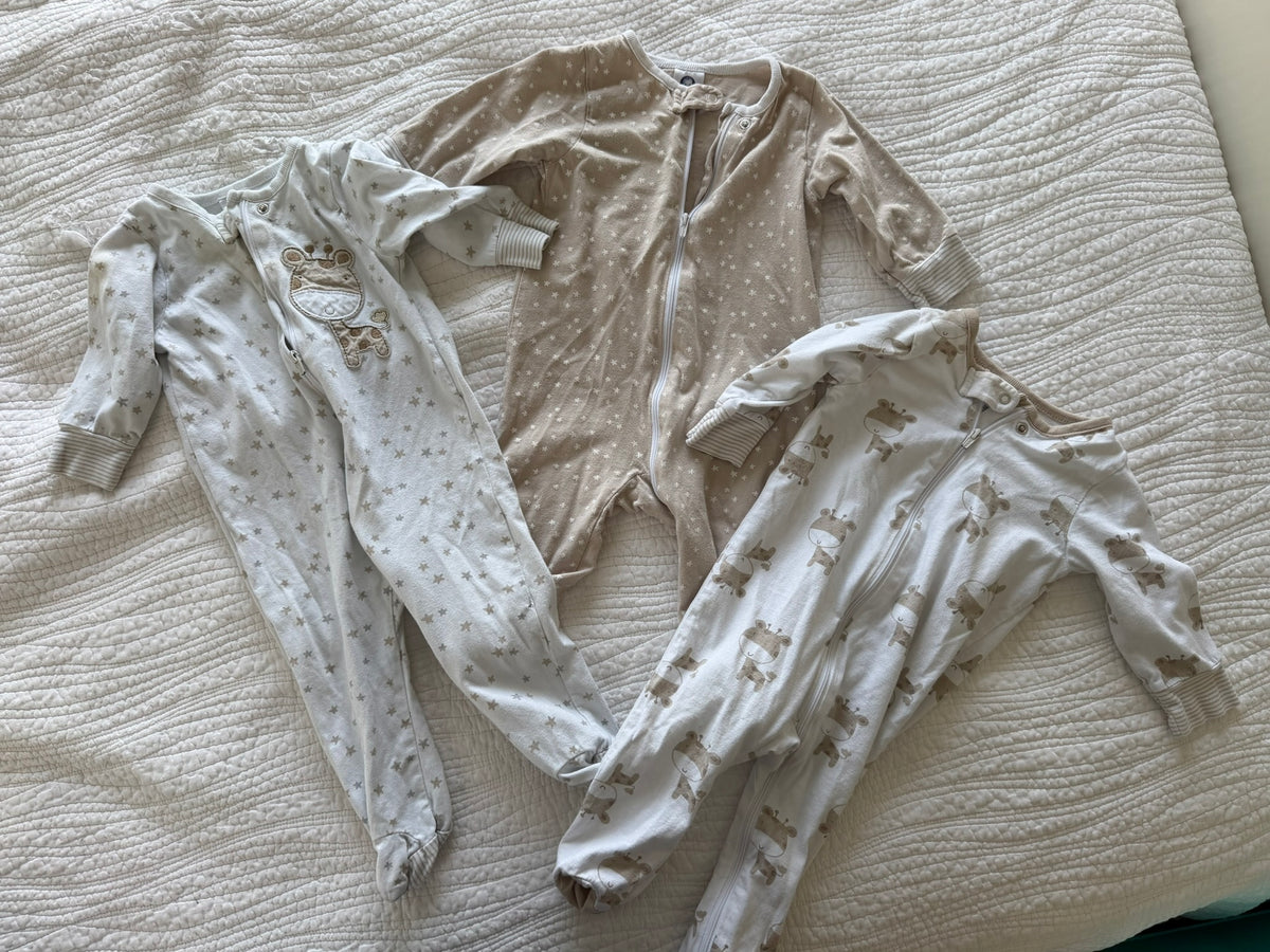 #49 Gerber neutral 9 month onesies