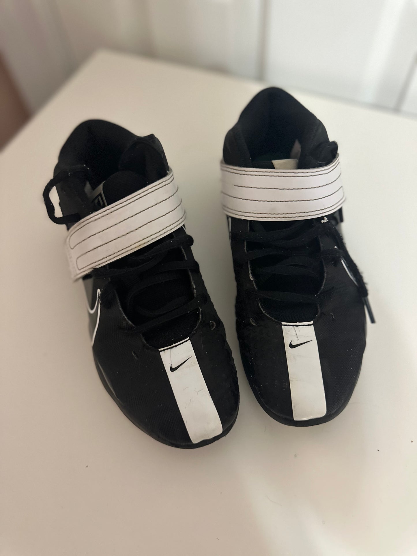 #23 boys Nike turf shoes size 4