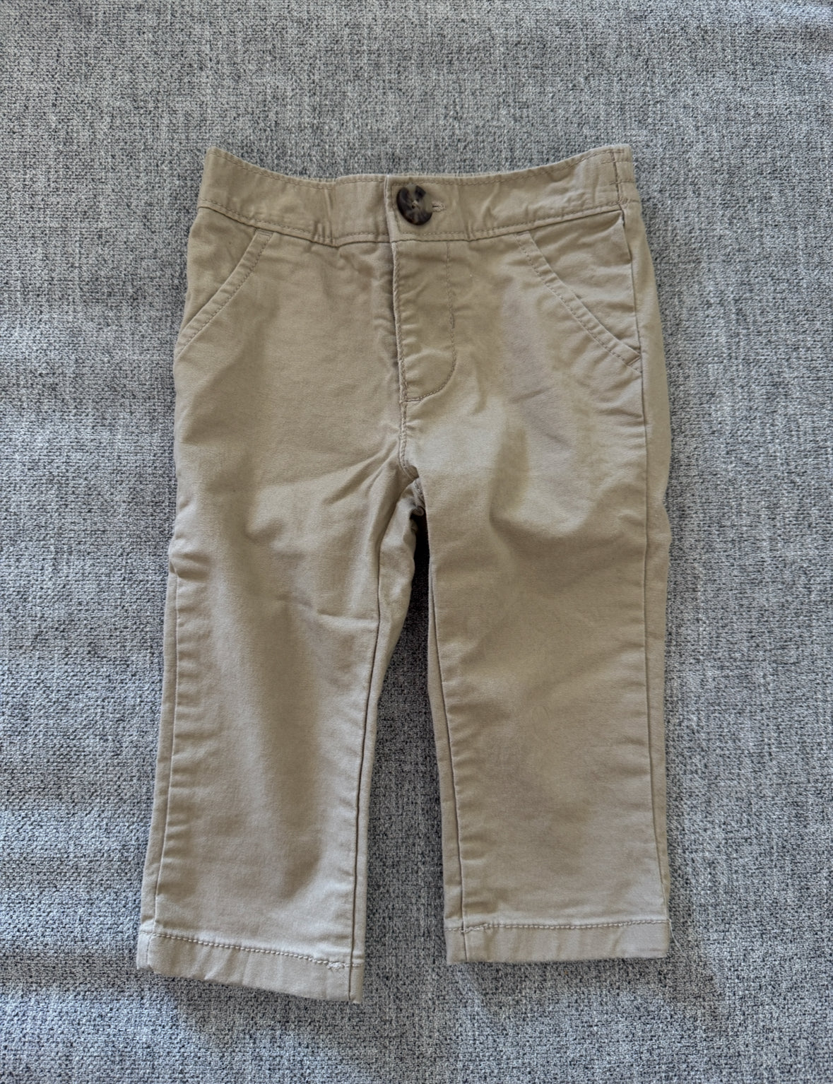 # 92 boys 3-6 old navy tan dress pants.