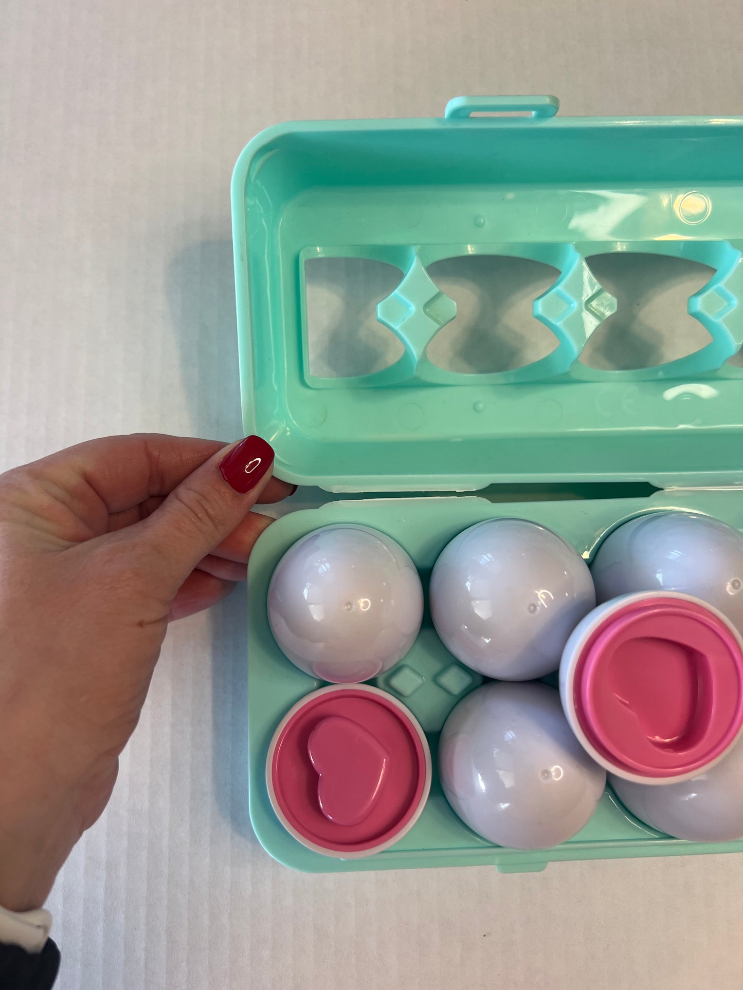 #156 shape sorting egg matching