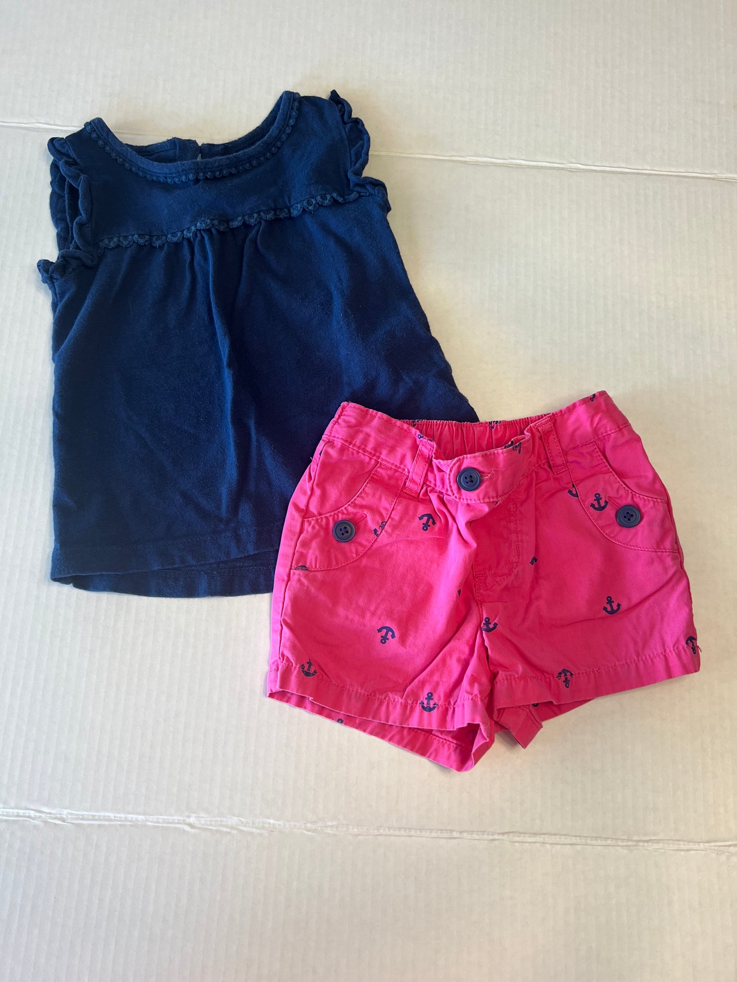 #156 Carters girls size 3t navy top and matching pink shorts with anchors