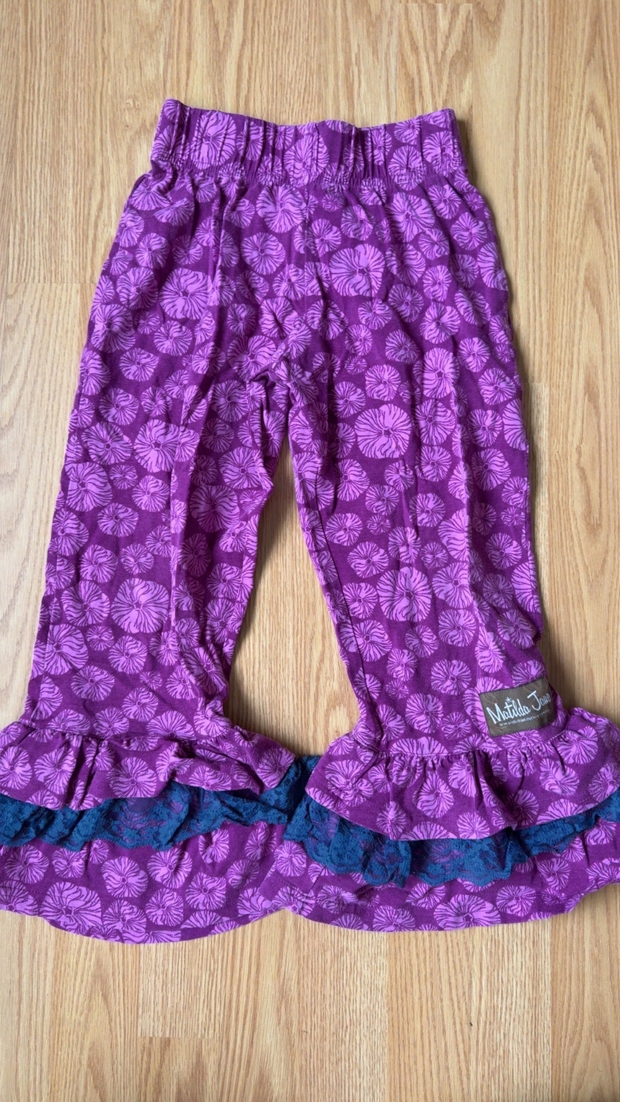 178 Matilda Jane size 8 girls purple pedal pushers VGUC