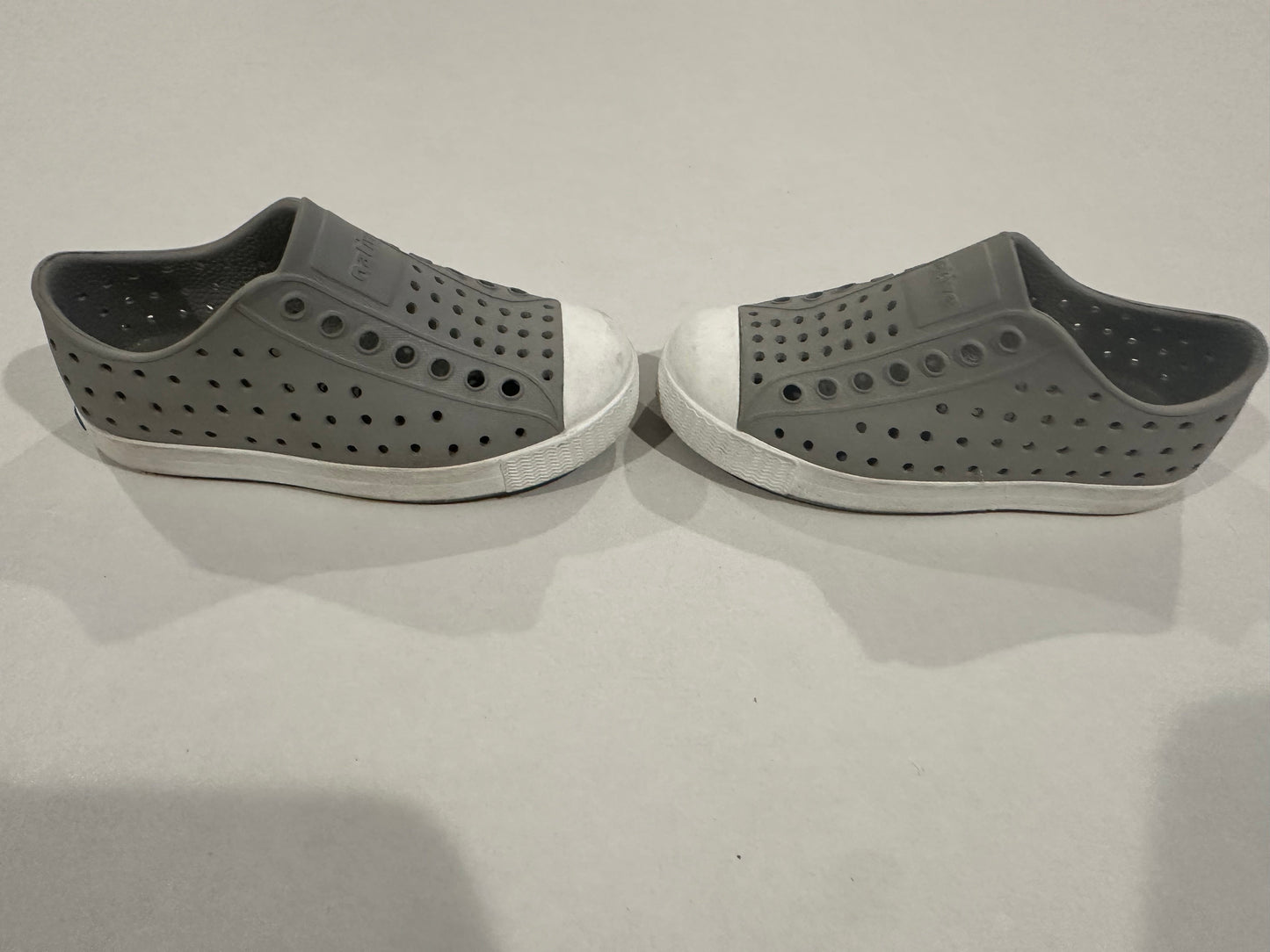 #160 Boys / Girls / Gender neutral Natives grey C9