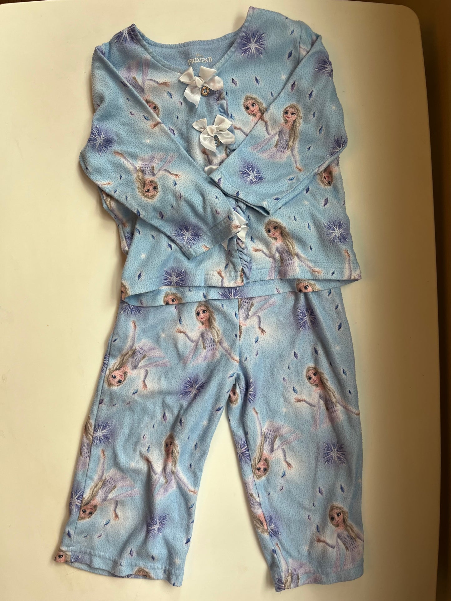 Seller #20 2T fleece button down Frozen pajamas