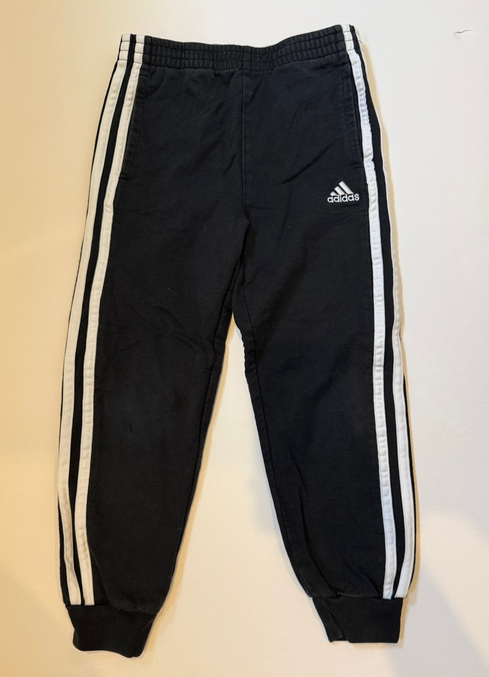 #41 | (6) Adidas Black Pant, boys