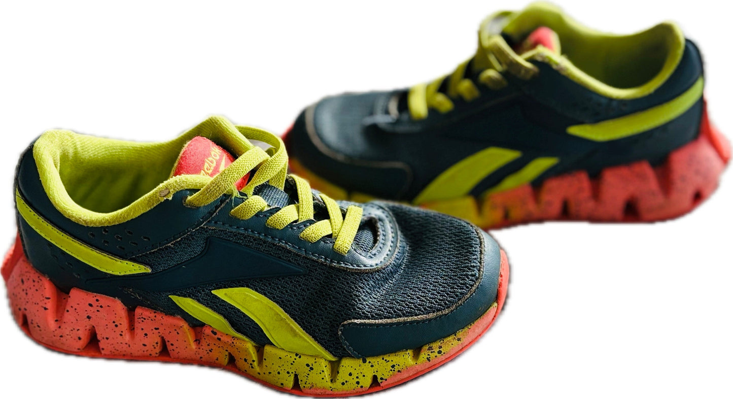 Seller #72 Reebok Size 12 $6
