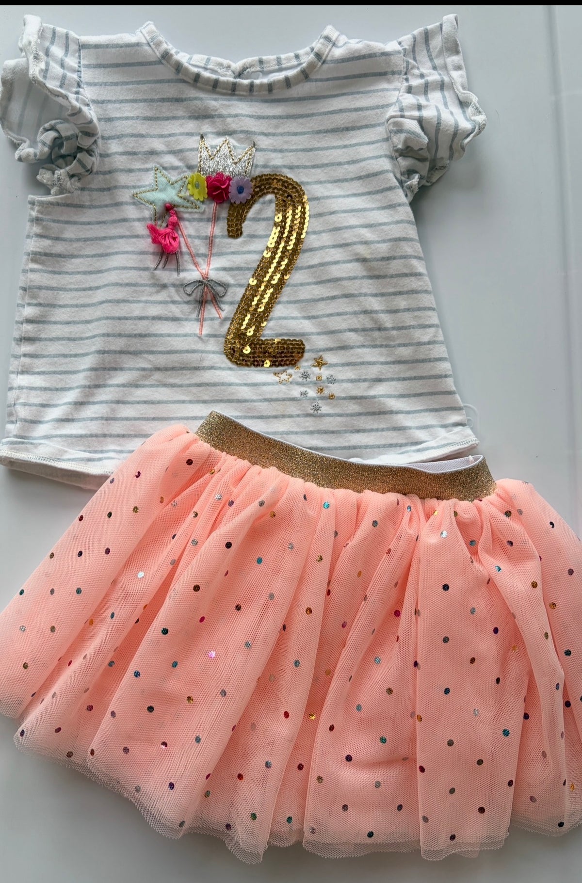 #35 girls 2t Birthday outfit