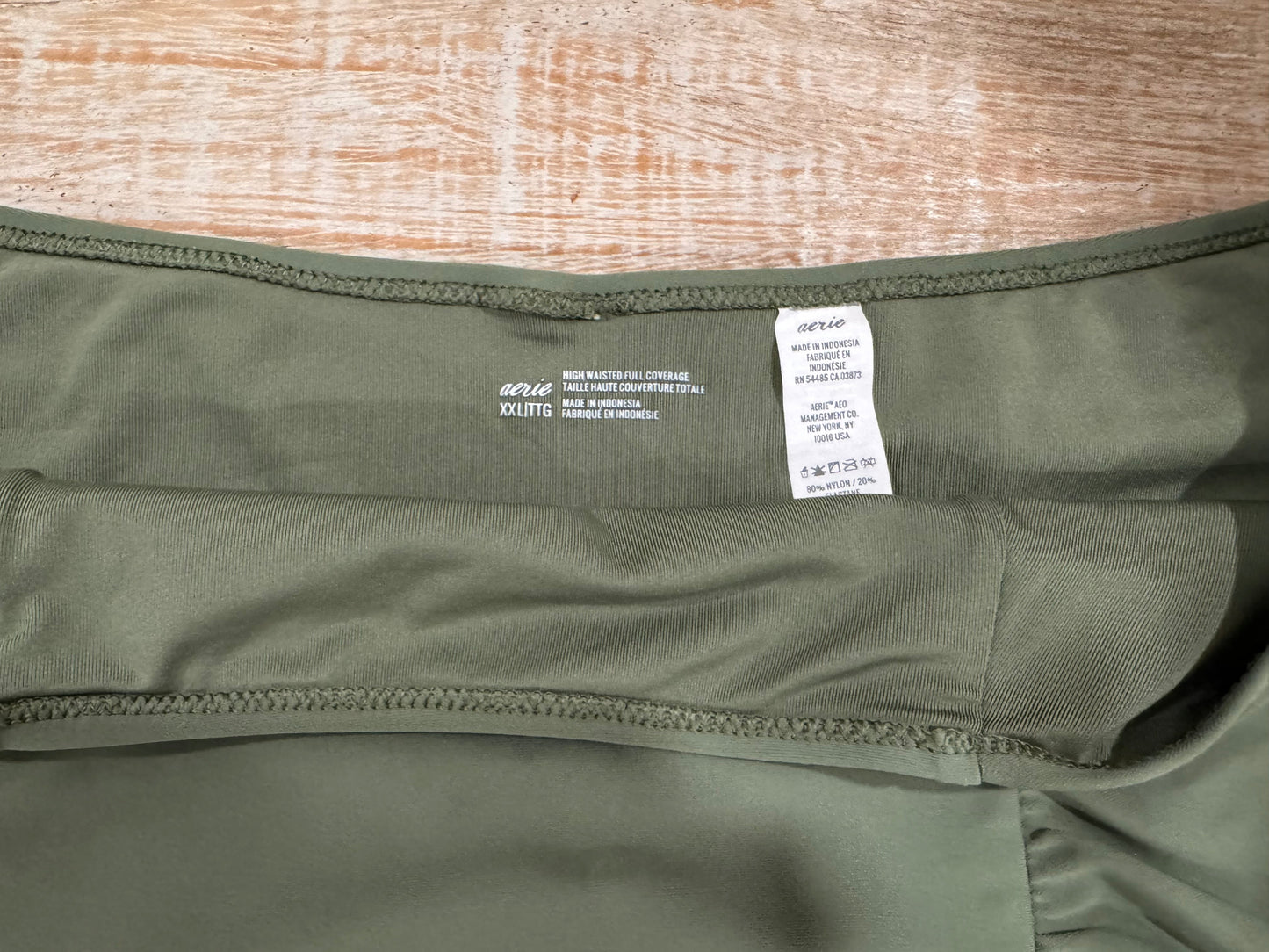 *REDUCED* #108 Women's AE Swim Bottoms size XXL VGUC