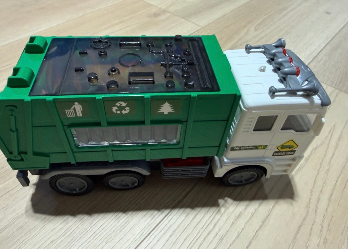 #162 Toy Garbage Truck