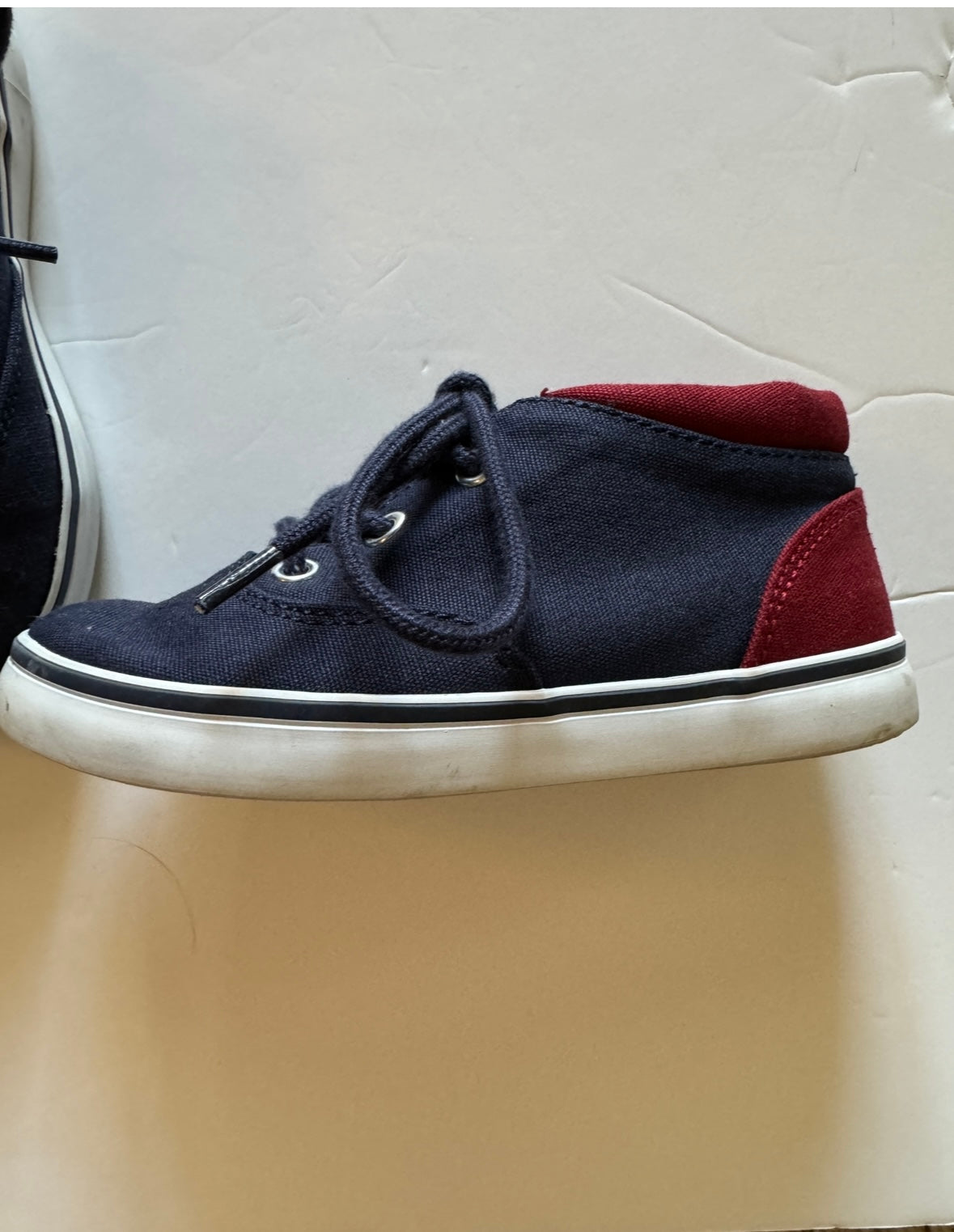 REDUCED #92 Janie and jack size 9 boys shoes blue and maroon like new