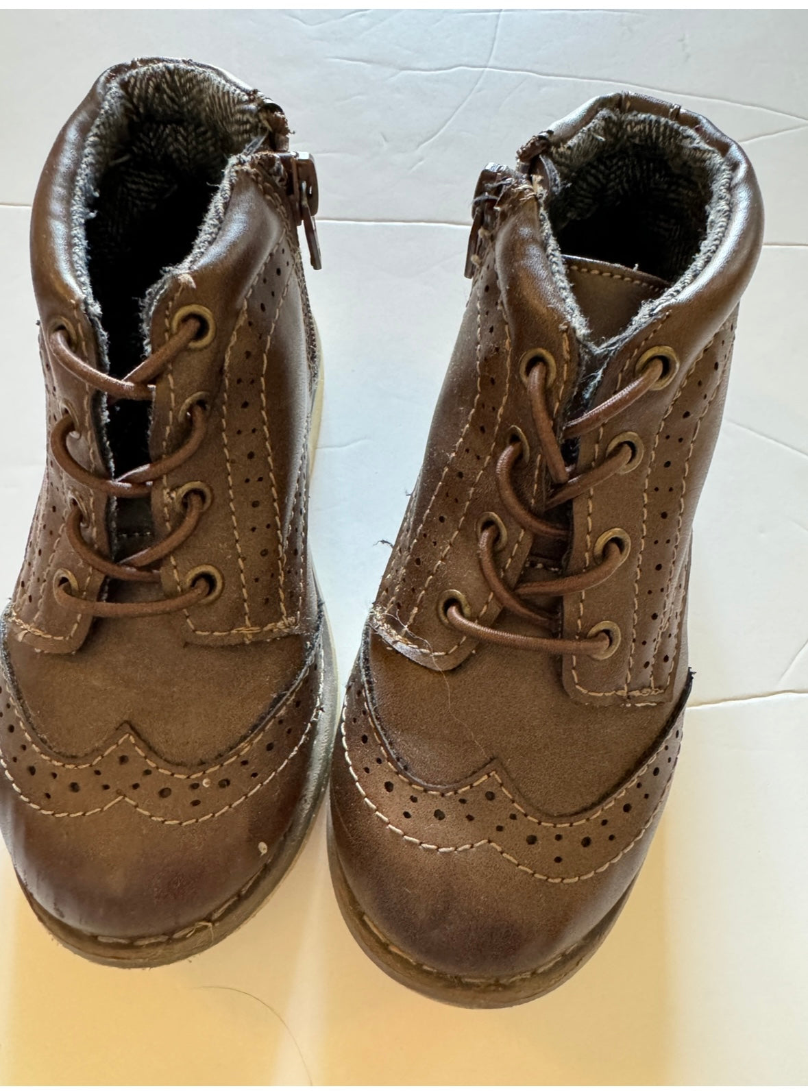 REDUCED # 92 boys size 9 brown zip up boots shoe