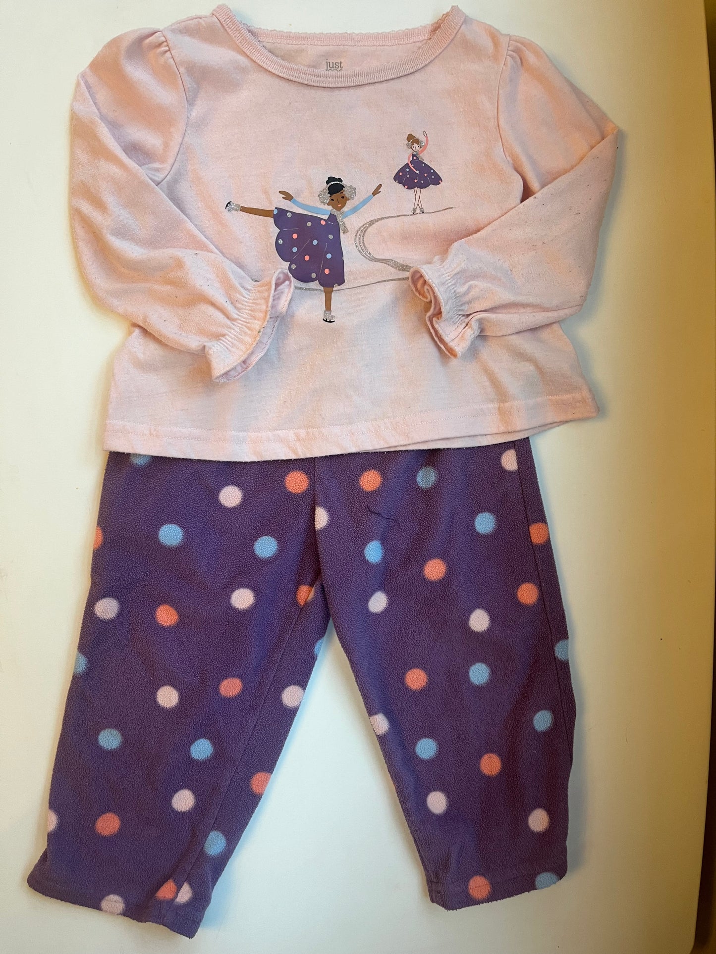 Seller #20 Carters pajamas with fleece pants 2t