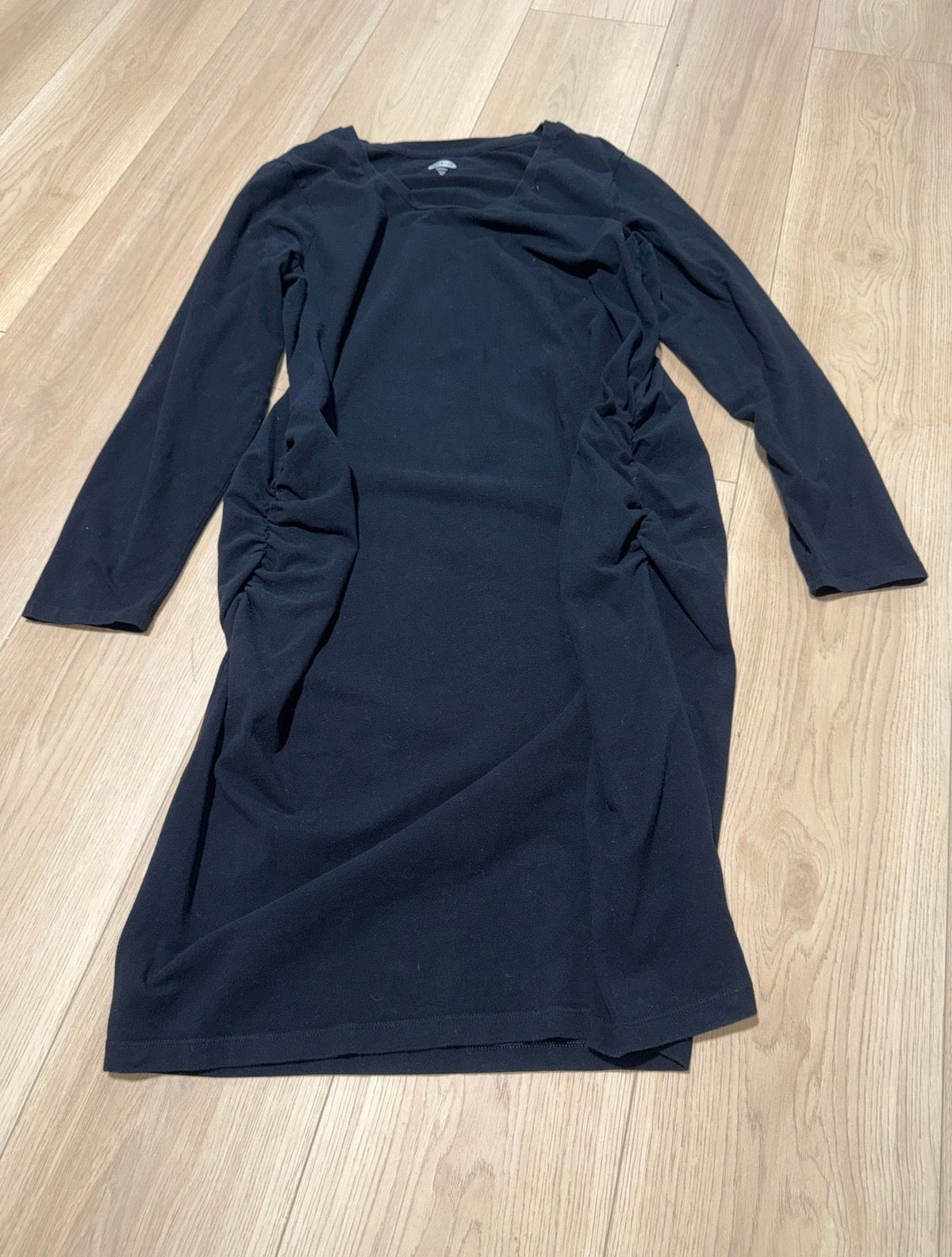 #162 Old Navy Maternity XXL Midi Dress