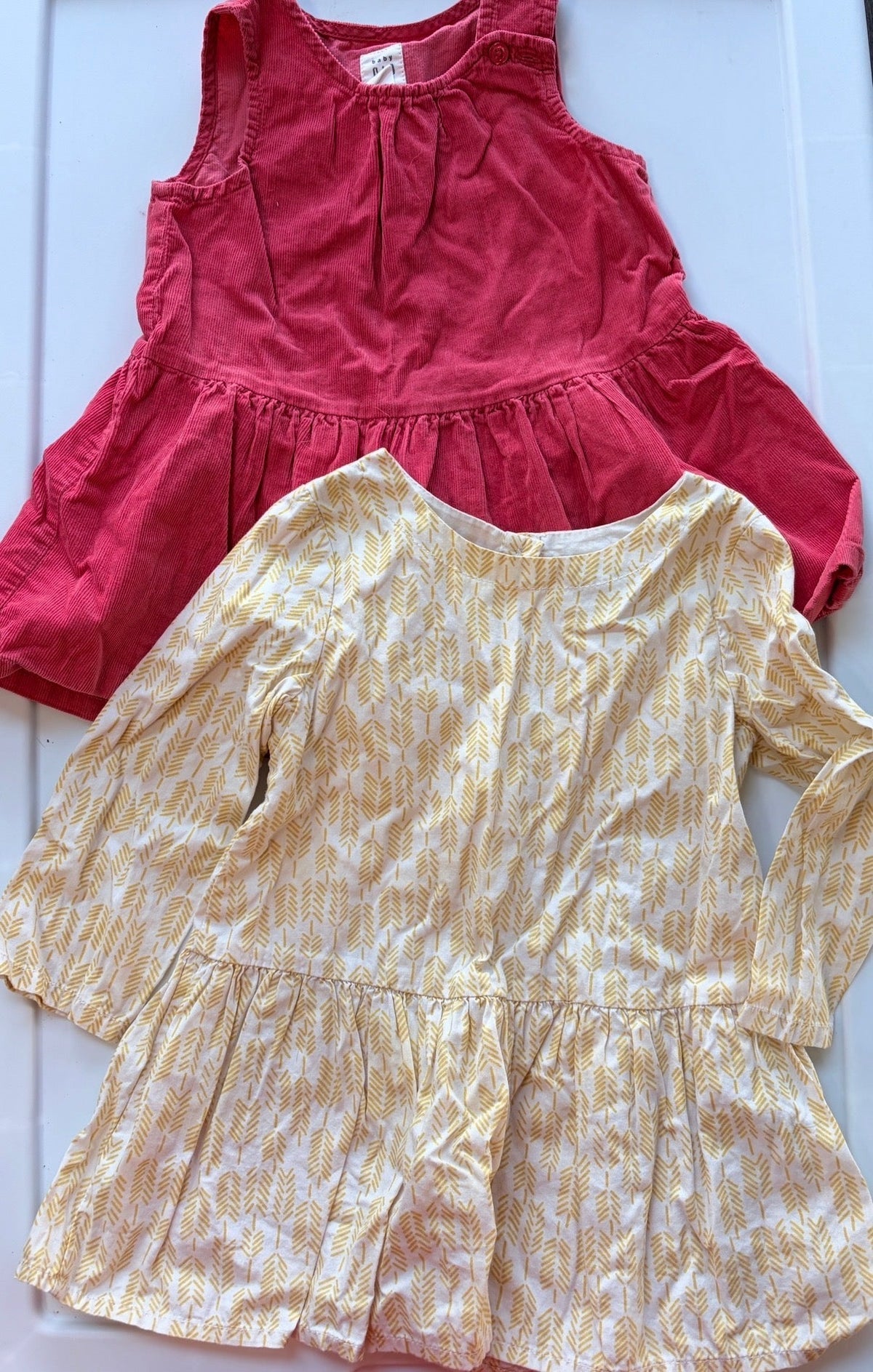 #35 girls Gap dress bundle 12-18 months