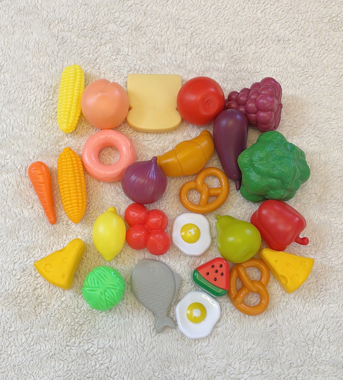 #4 Plastic Play Food