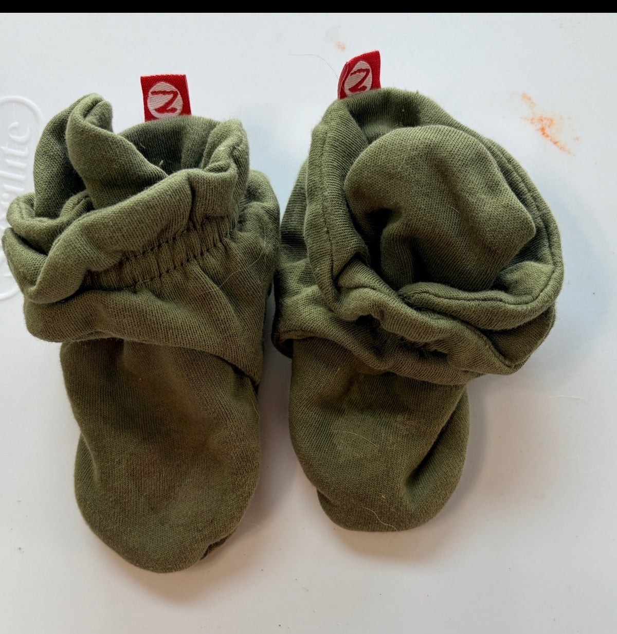 #35 6-12 months green Zutano booties