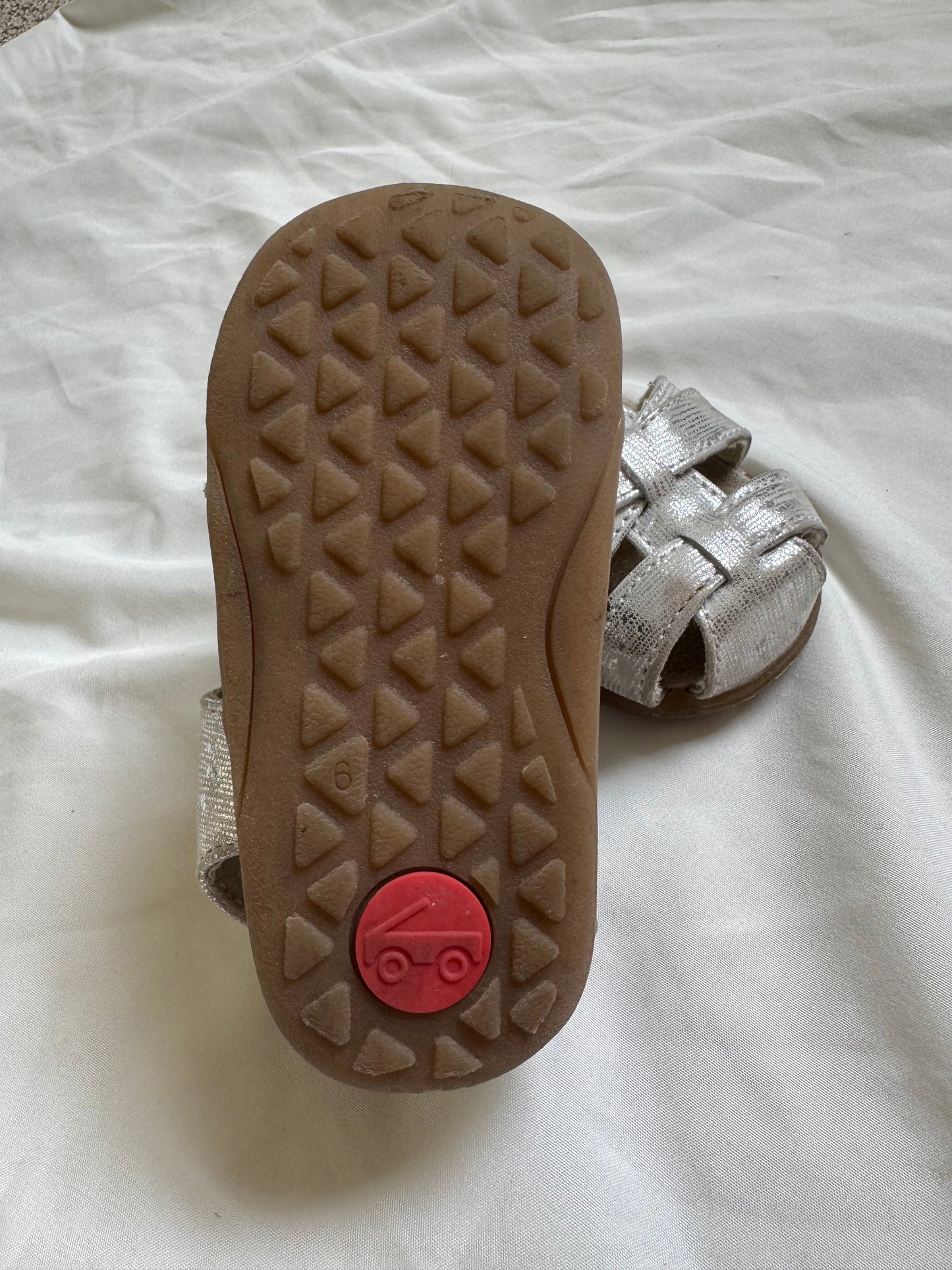 Seller #127 See Kai Run - Kaisa Silver Sandals; Toddler Girl size 6