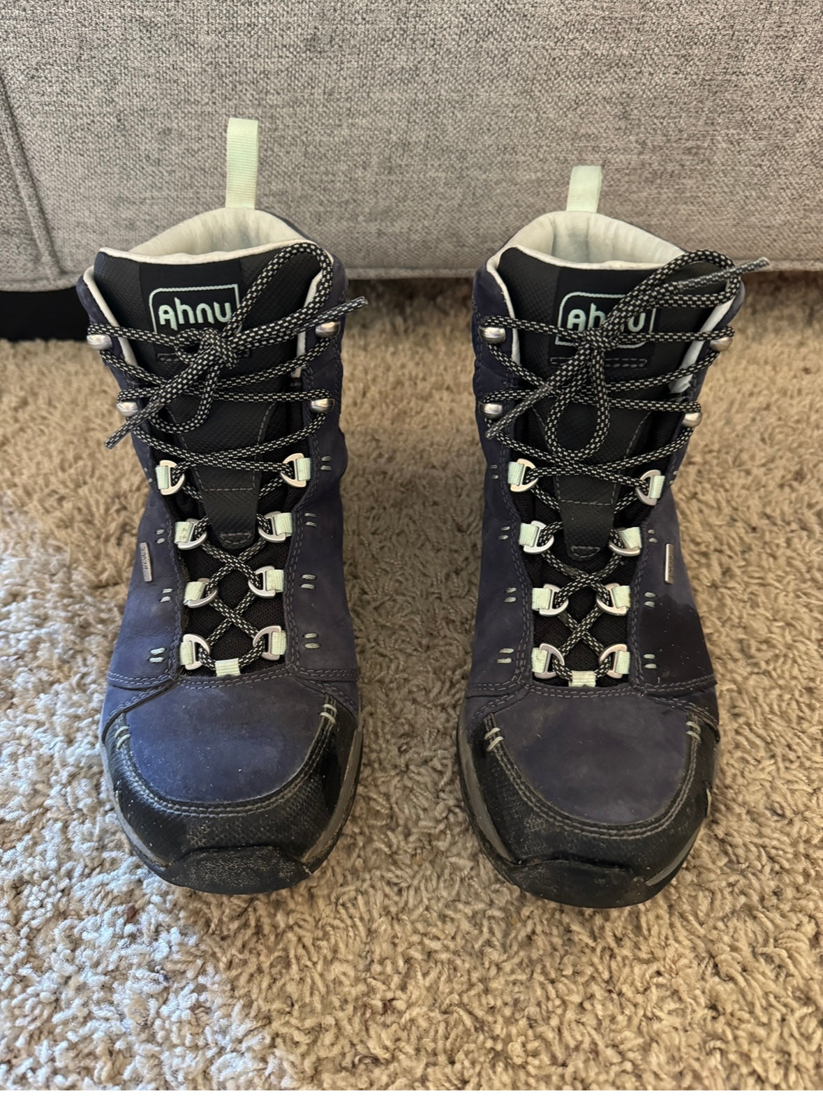 REDUCED # 92 Ahnu women size 6 hiking boots worn once