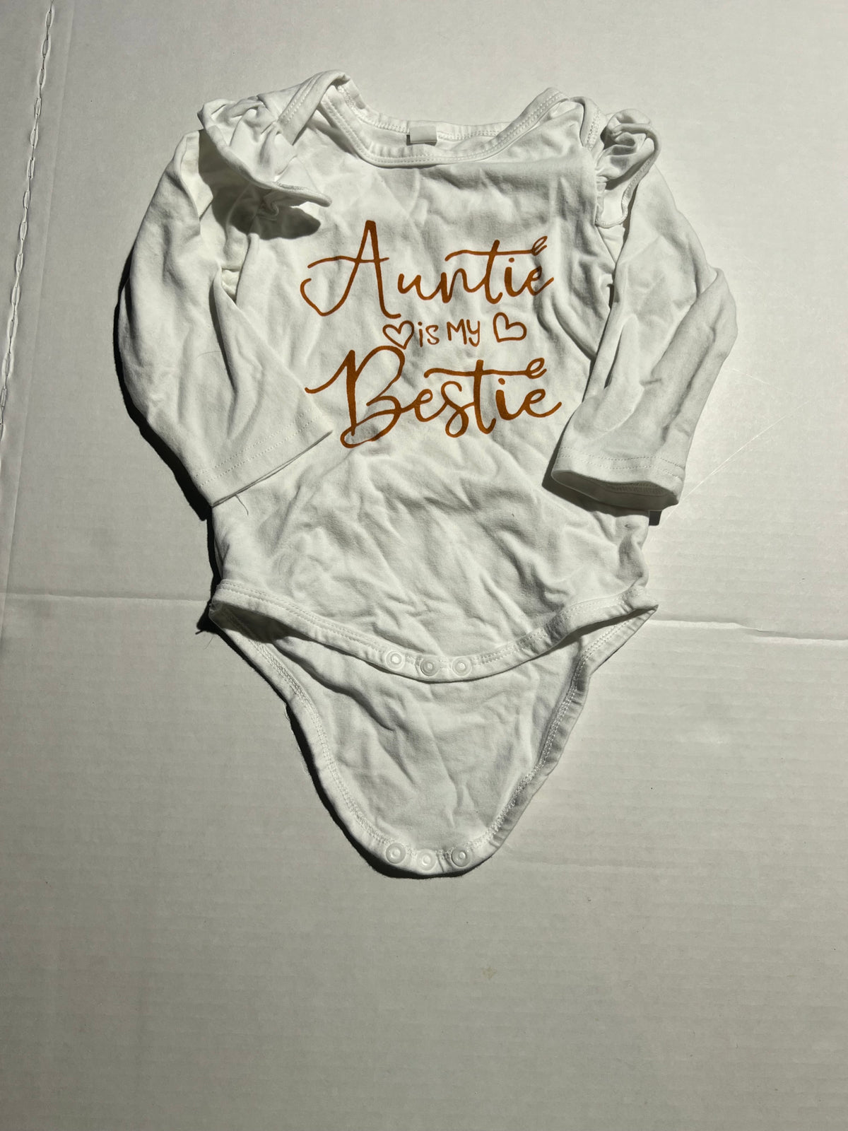 #95 Girls 12mo Aunt Onesie