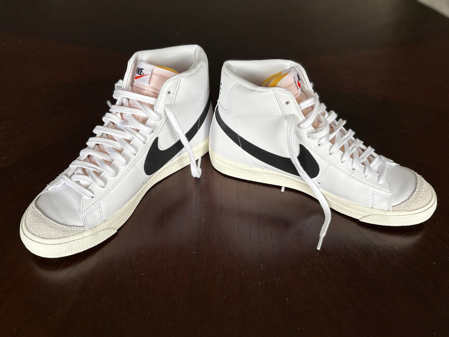 #103 • Men’s • 10 • Nike Blazer Mid '77 Vintage Shoes LIKE NEW