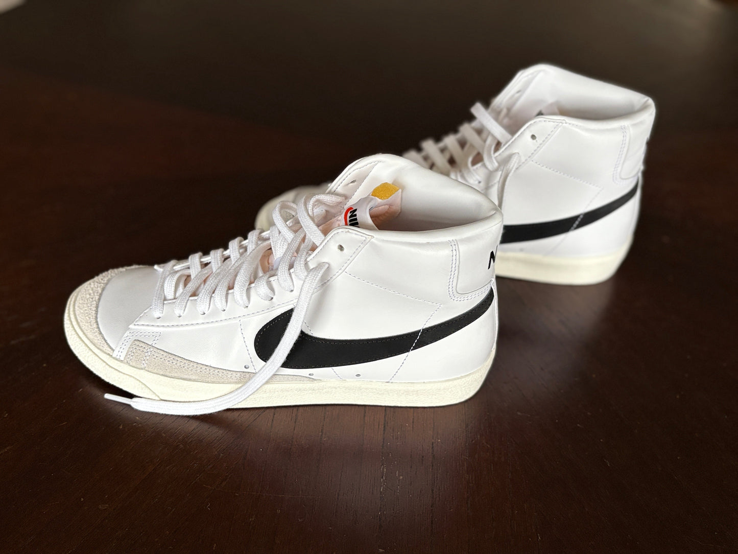 #103 • Men’s • 10 • Nike Blazer Mid '77 Vintage Shoes LIKE NEW