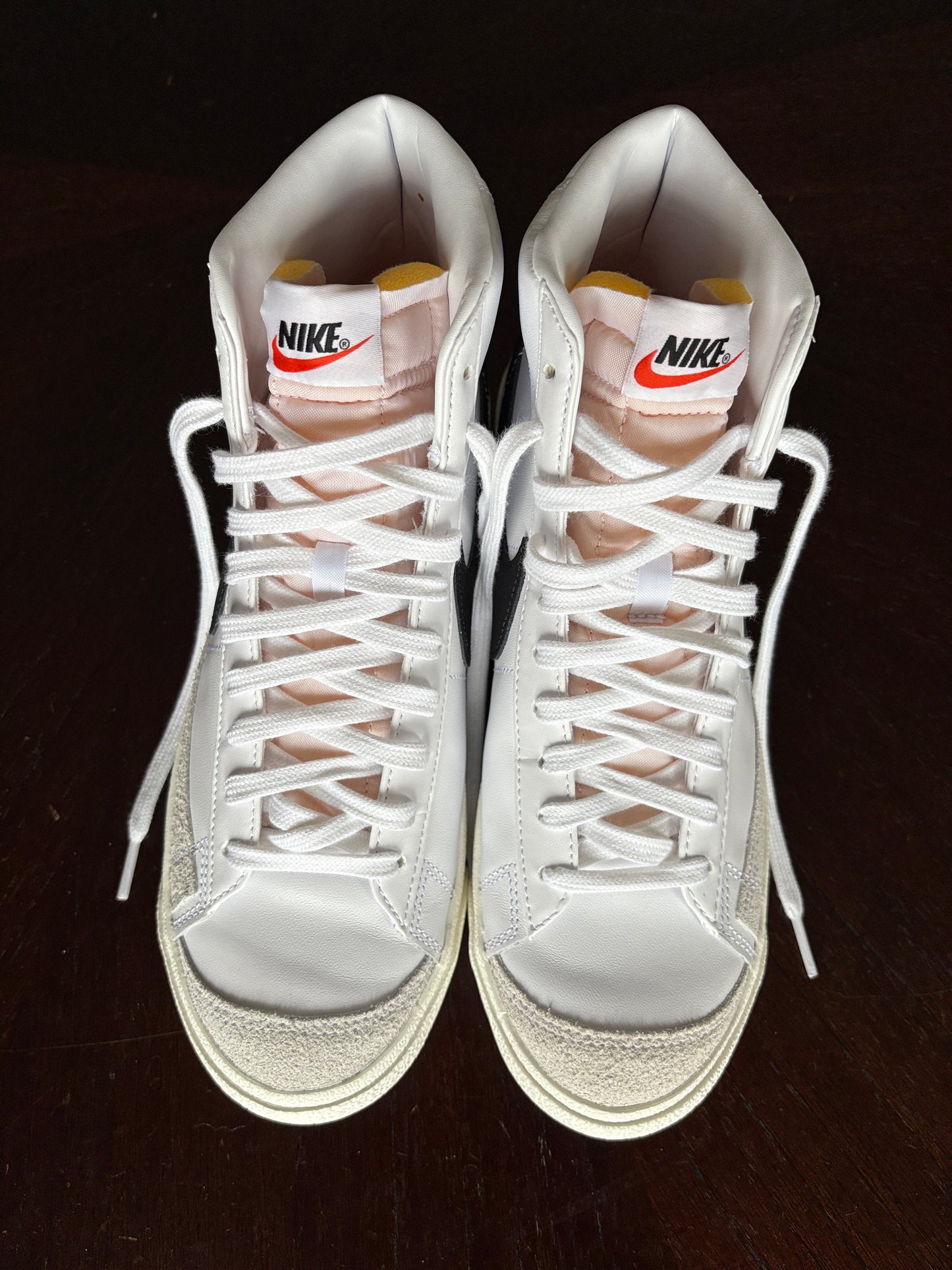 #103 • Men’s • 10 • Nike Blazer Mid '77 Vintage Shoes LIKE NEW