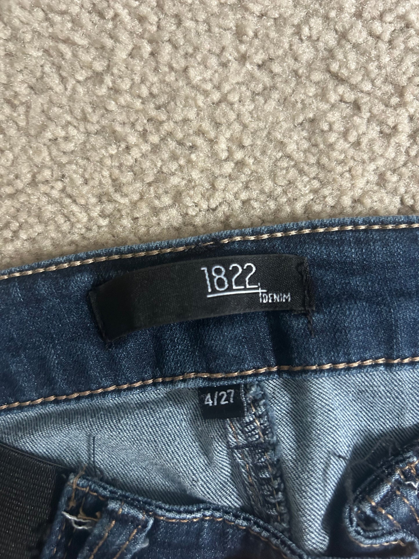 Seller #21 Women's Maternity Jeans Size 4/27