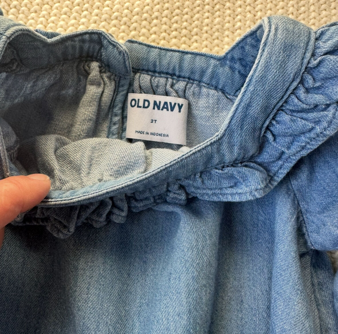 #93 Old Navy L/S Denim Ruffle Neck Dress Girls 3T