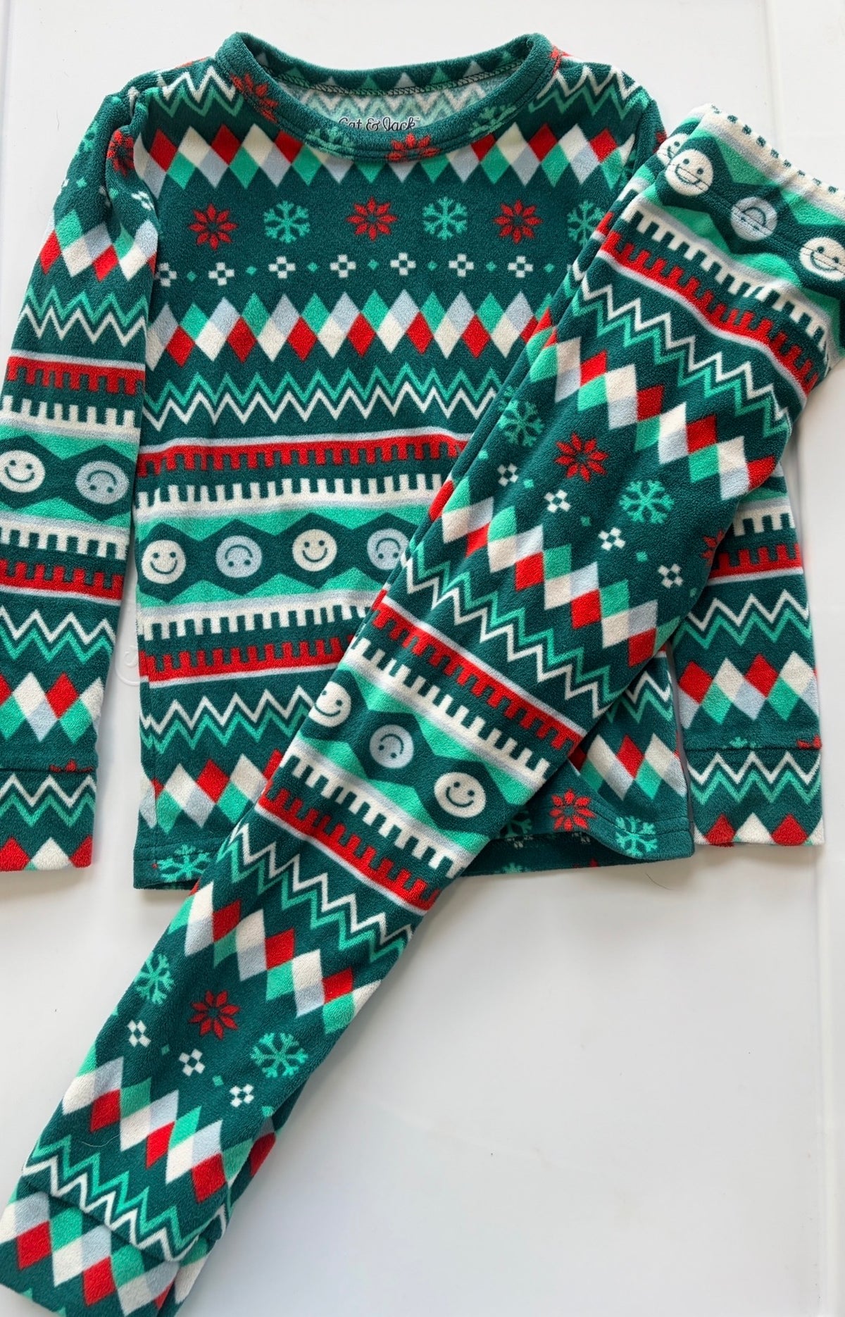 #35 boys 4t holiday pajamas