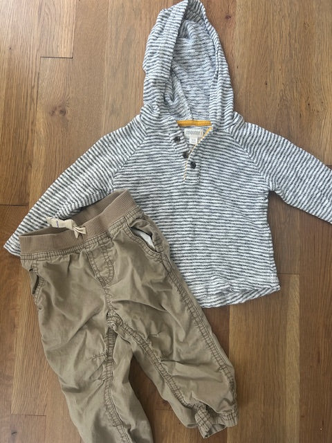 #95 Zutano 6m Zippered Hoodie