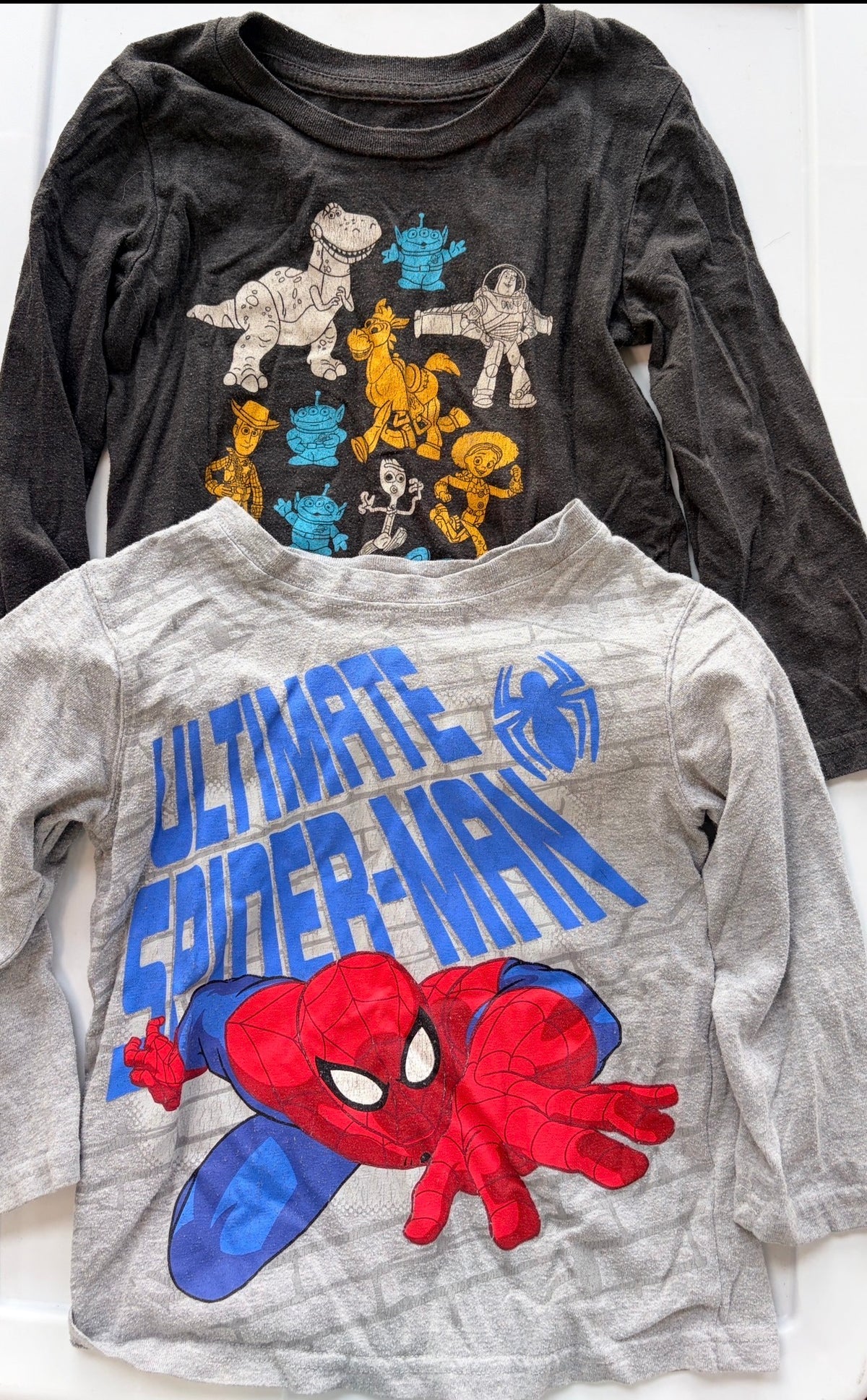 #35 boys 4t character Tshirt bundle