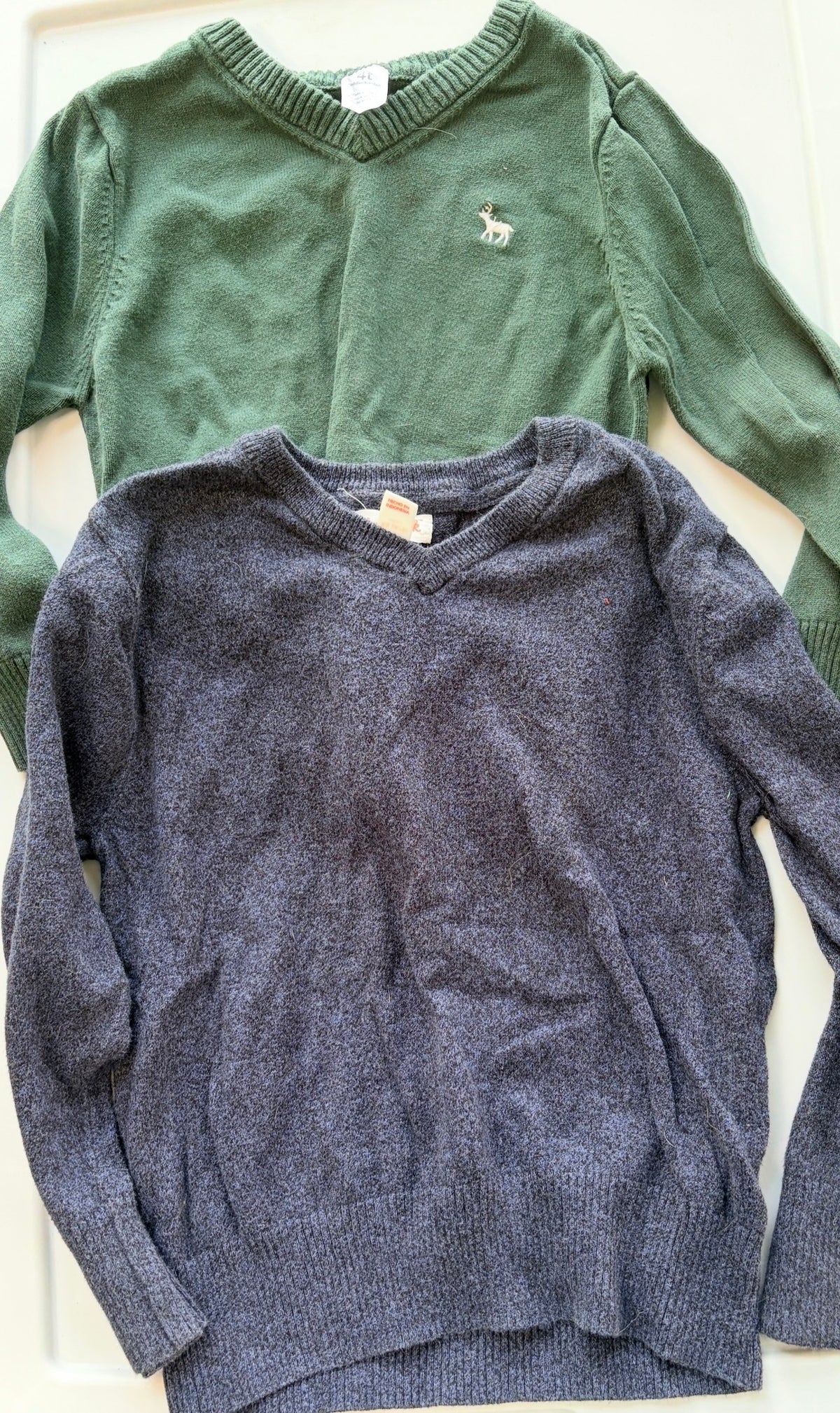 #35 boys 4t sweaters