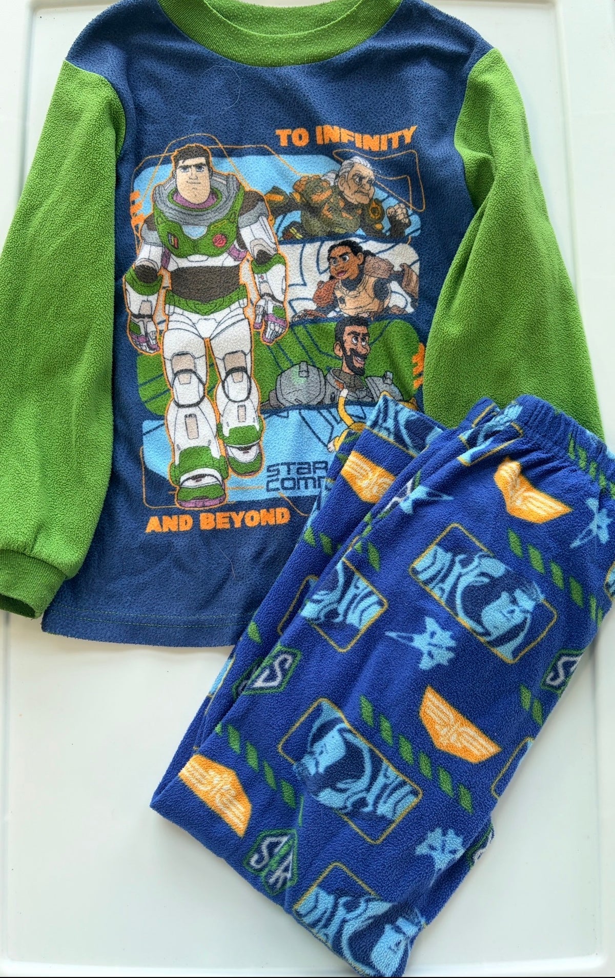 #35 boys 4t Buzz lightyear pajamas