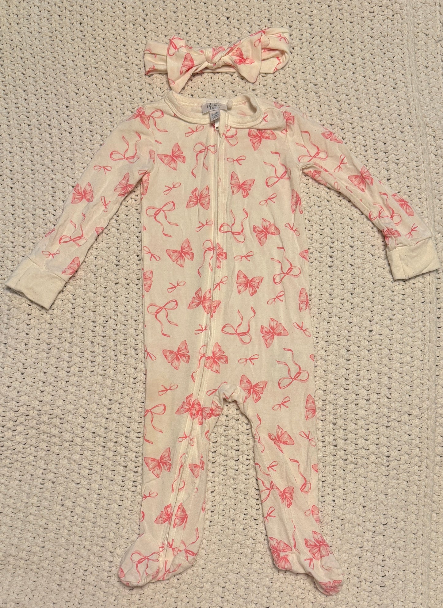 #56 REDUCED baby girl sleeper + headband bundle size 3-6 months