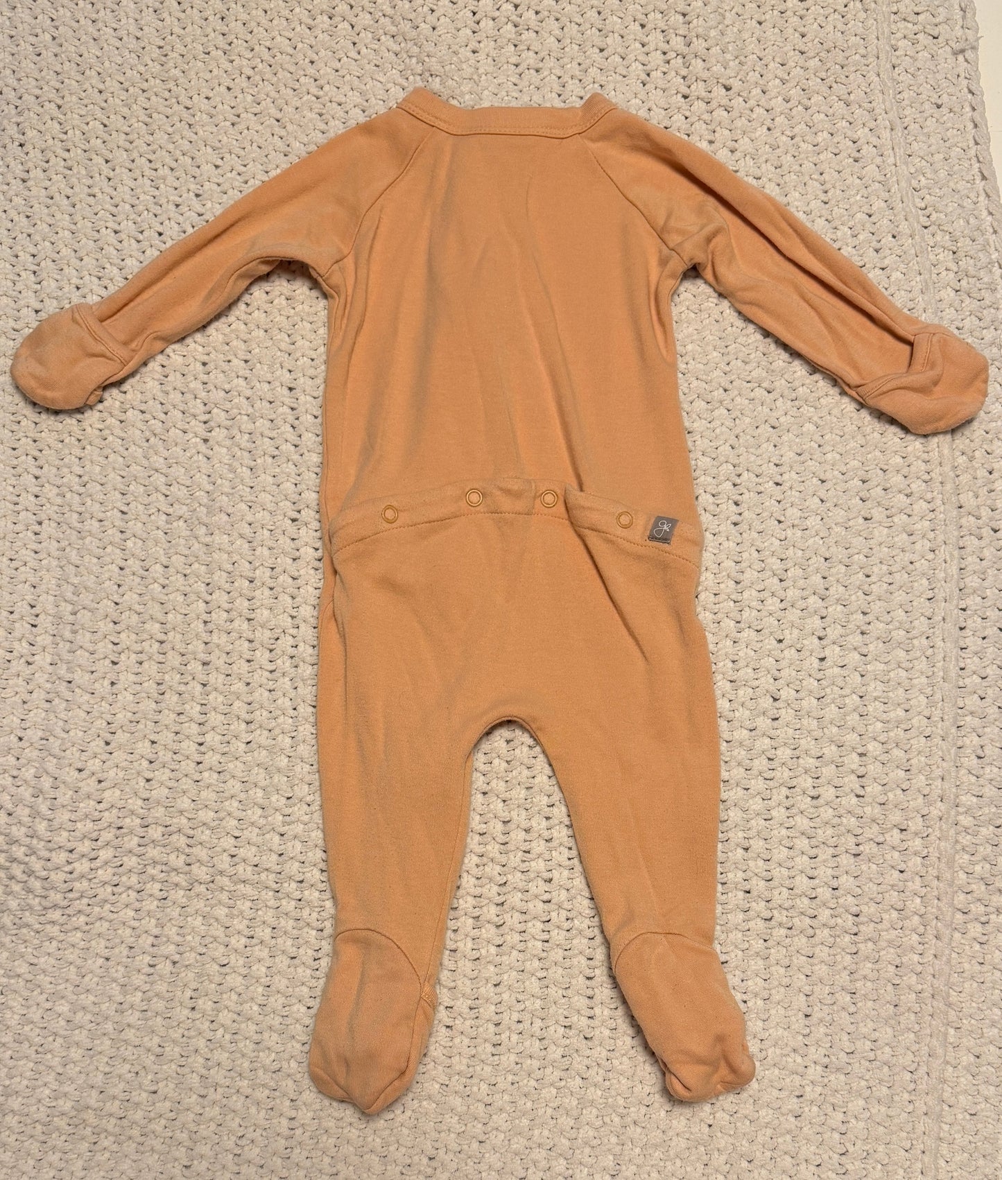#56 REDUCED guomi sleeper size 3-6 months