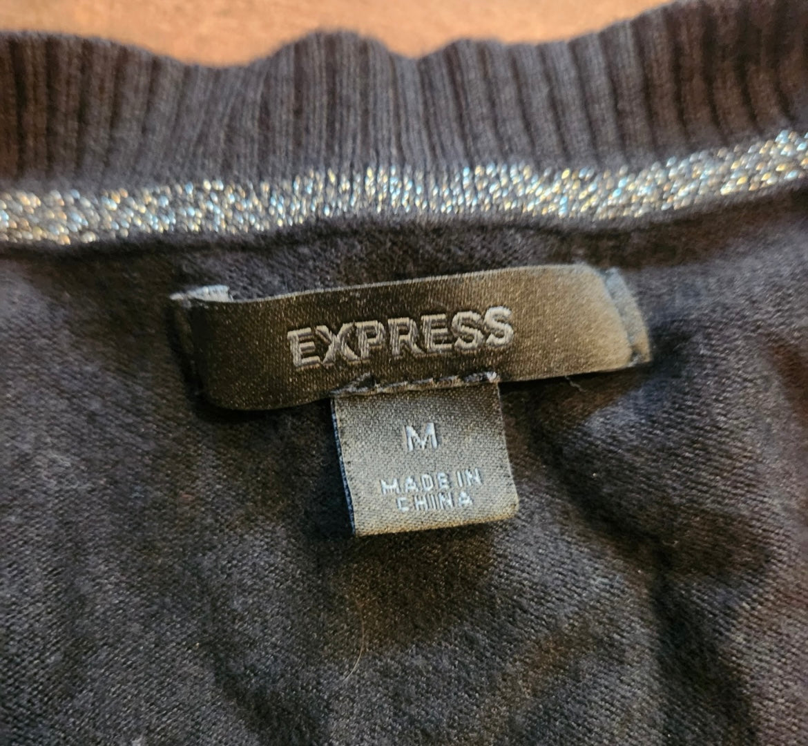 Seller #121 Women’s medium crop cardigan