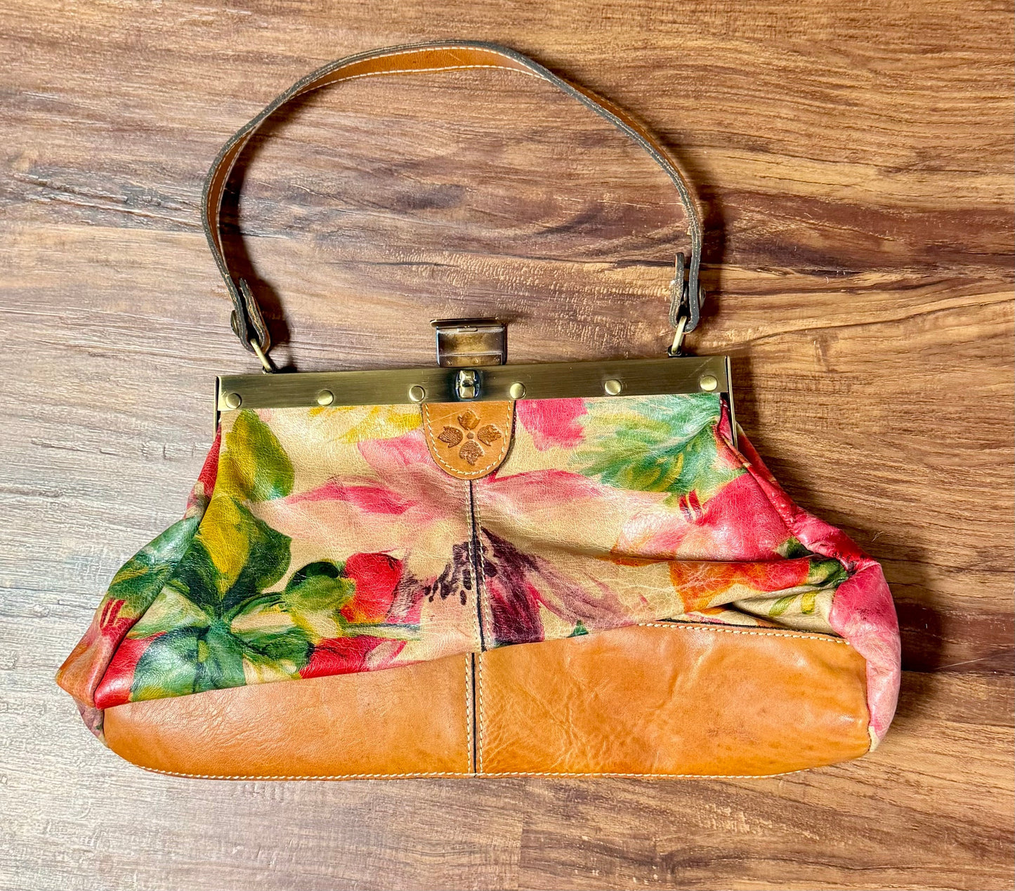 #133 Patricia Nash Leather Floral Purse