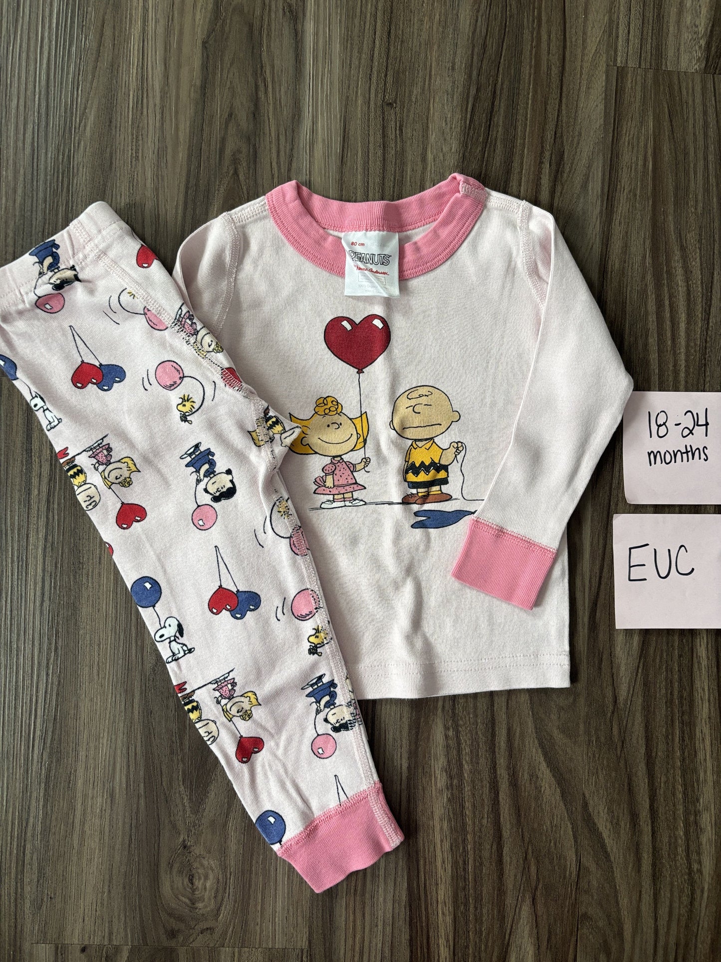 #138 - 18-24 Mo EUC Hanna Andersson Heart Balloon Charlie Brown PJs