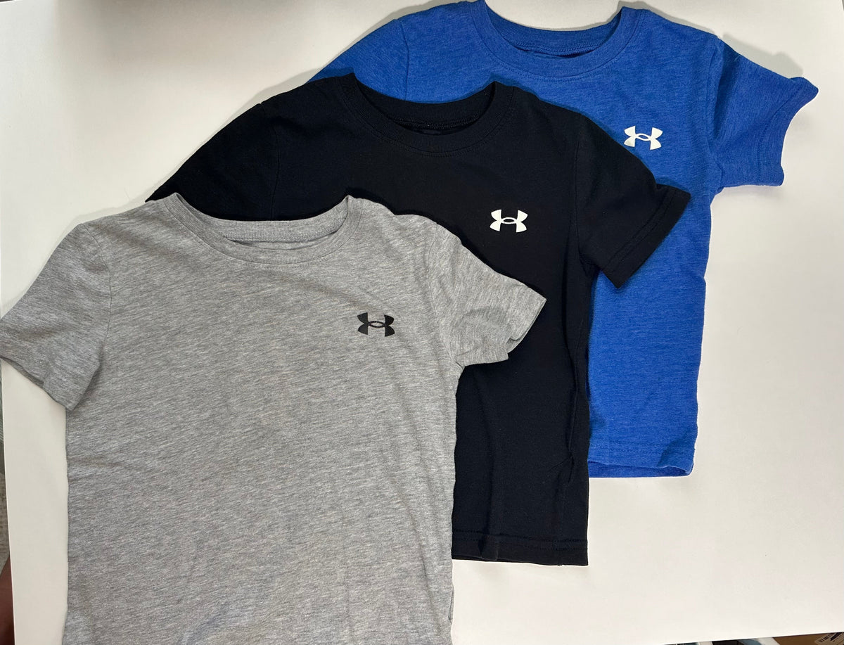 Seller 182. 3T. 3 Under Armor tshirts.