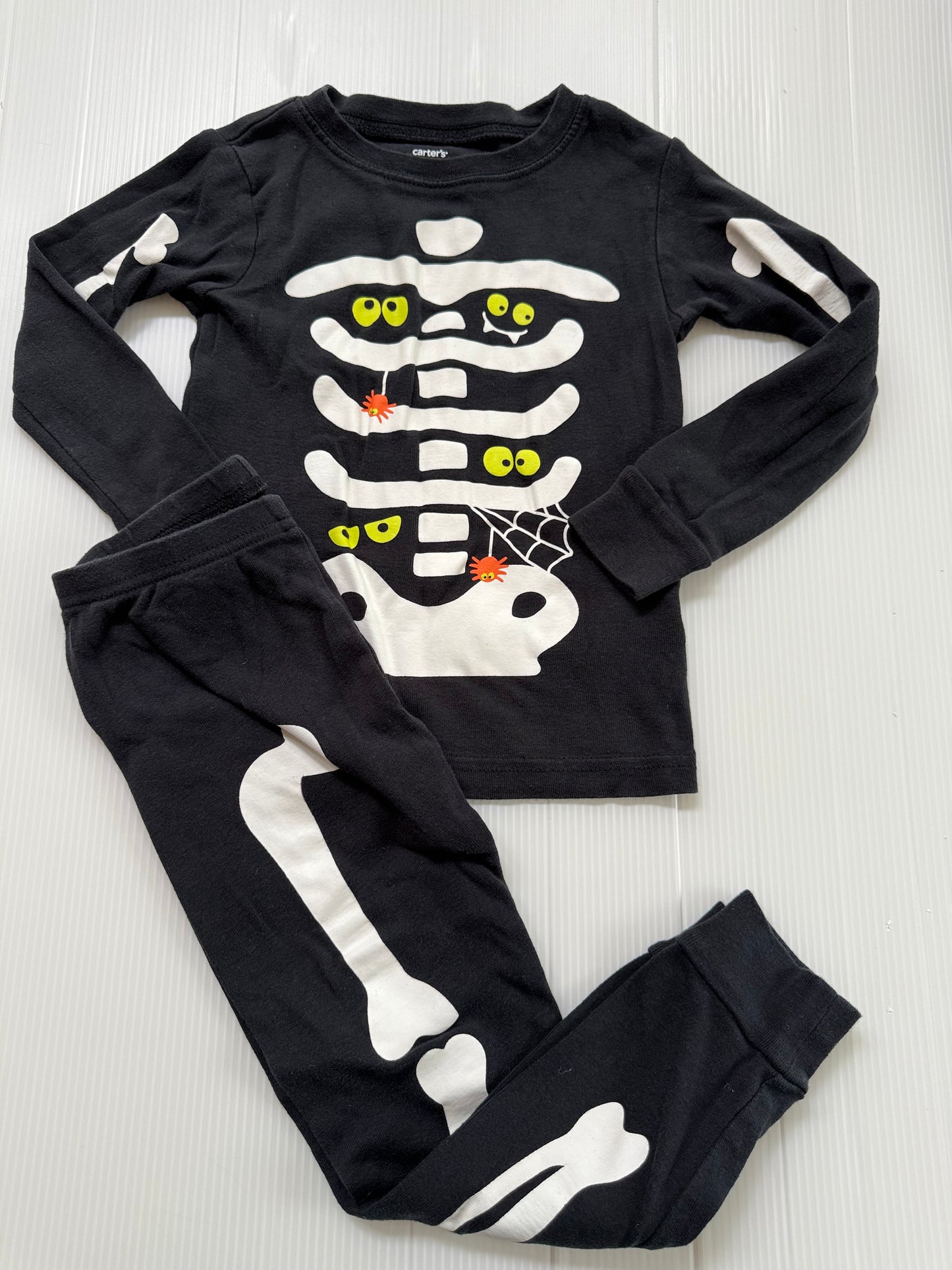 #167 Carters Boys Pajamas - 4T
