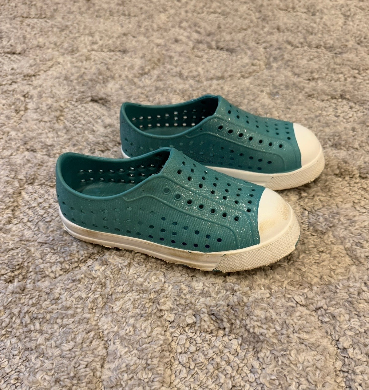16 - Lily & Dan Slip on Shoes - 11/12